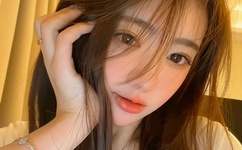 动漫我被两个姐姐轮流献爱